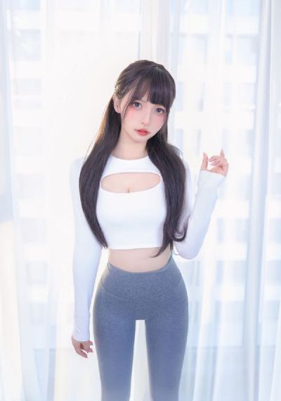 和搜子同屋的日子中文